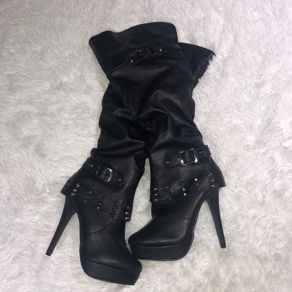 Black heal boots - Picture 2 of 3